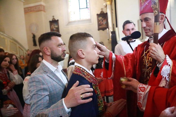 Bierzmowanie w Podegrodziu