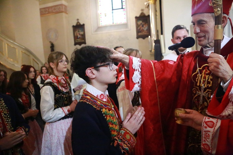 Bierzmowanie w Podegrodziu