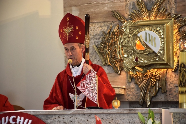 Bierzmowanie w parafii Miłosierdzia Bożego w Starym Sączu
