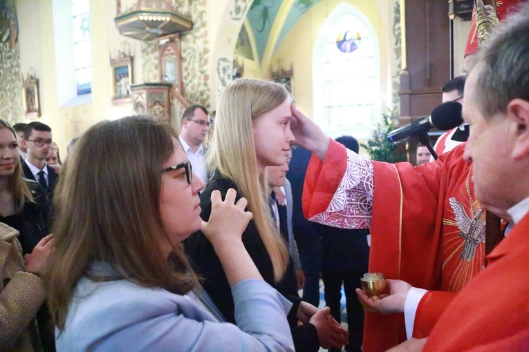 Bierzmowanie w Przecławiu