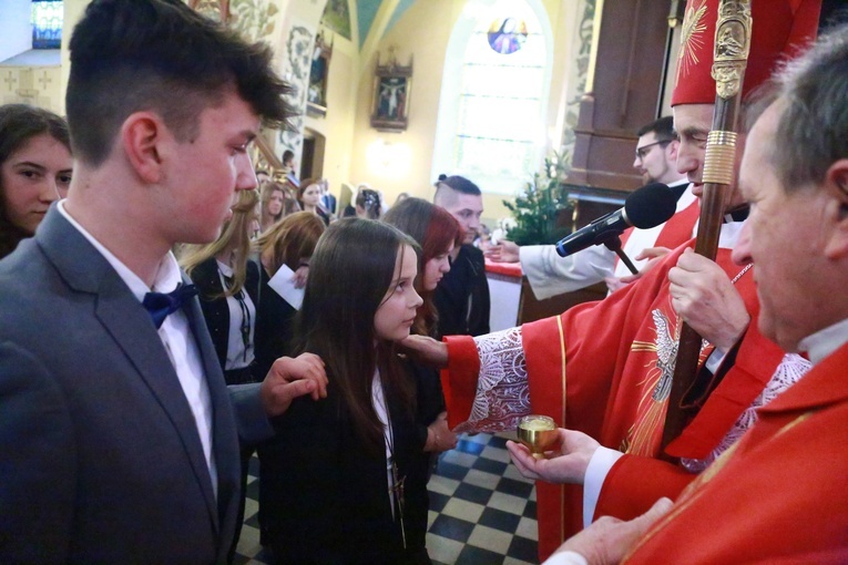 Bierzmowanie w Przecławiu