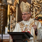 Bp Marek Mendyk przewodniczył Mszy św. w intencji wszystkich świdniczan za wstawiennictwem św. Jana Pawła II