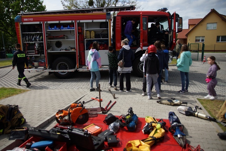 20-lecie SP Caritas w Kotowicach i zjazd SKC