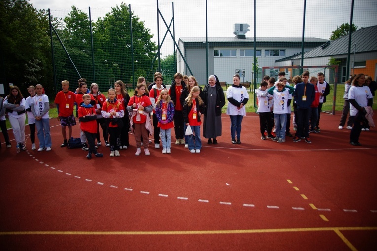 20-lecie SP Caritas w Kotowicach i zjazd SKC