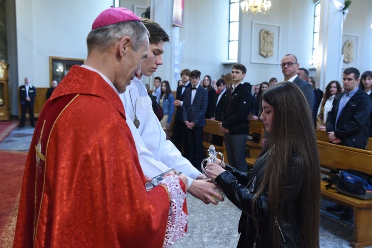 Bierzmowanie w parafii Trójcy Przenajświętszej w Mielcu