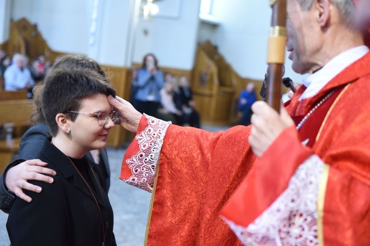 Bierzmowanie w parafii Trójcy Przenajświętszej w Mielcu