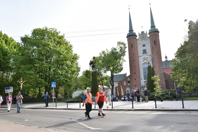 Matka Boża Oliwska w drodze na Kalwarię Wejherowską