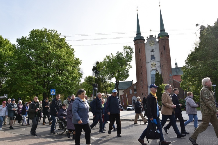 Matka Boża Oliwska w drodze na Kalwarię Wejherowską