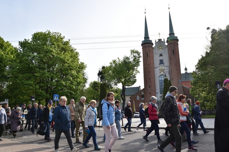 Matka Boża Oliwska w drodze na Kalwarię Wejherowską