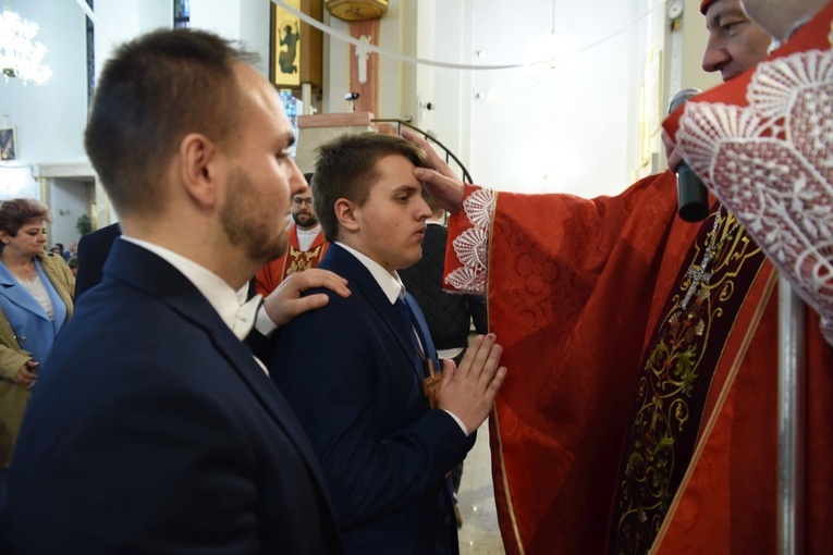 Bierzmowanie w Dąbrowie Tarnowskiej