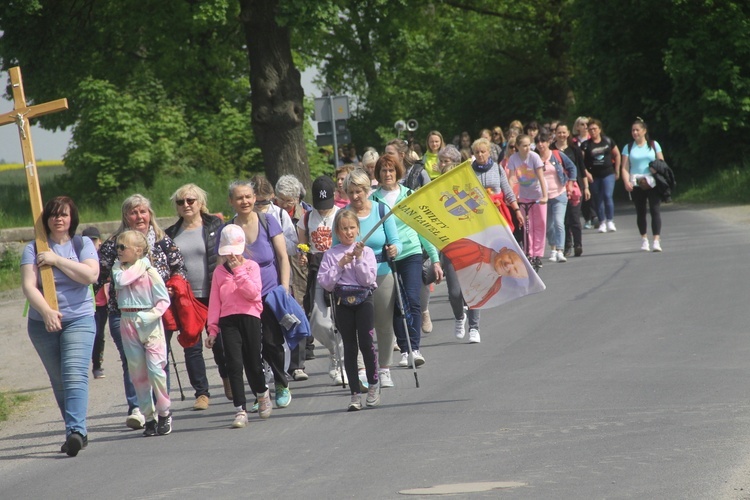 Słoneczna, choć Gwiaździsta 