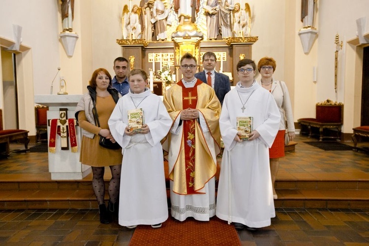 Poświęcenia sznandaru i nowi lektorzy