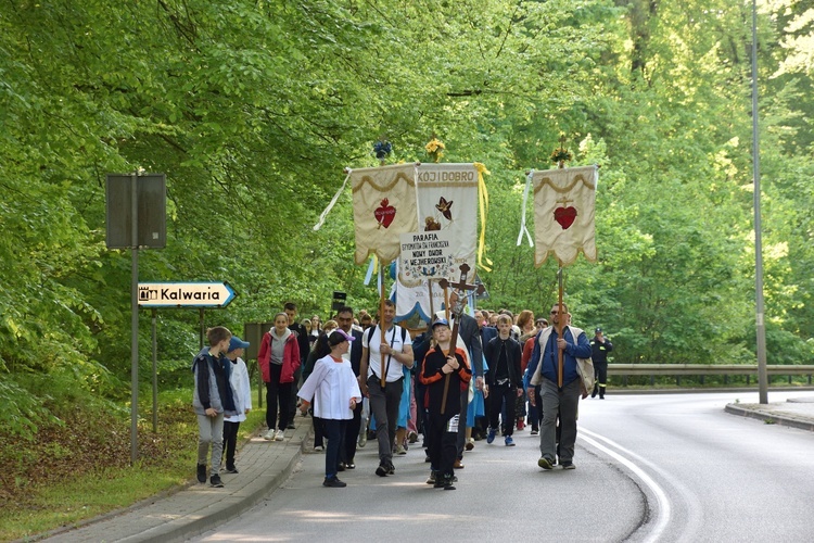 Tysiące pielgrzymów na Kalwarii Wejherowskiej