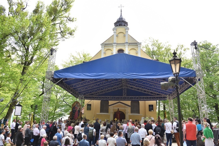 Tysiące pielgrzymów na Kalwarii Wejherowskiej