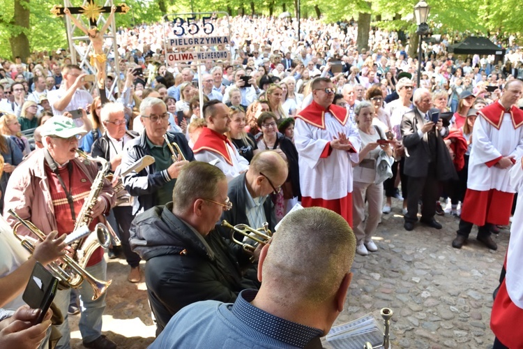 Tysiące pielgrzymów na Kalwarii Wejherowskiej