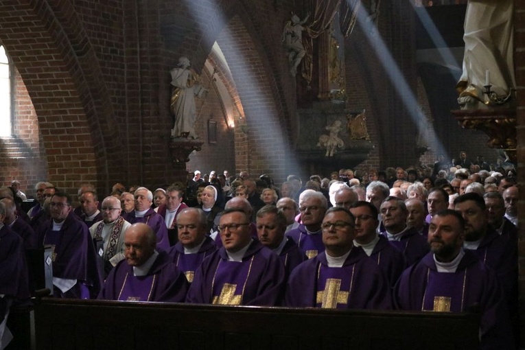 Pogrzeb ks. prałata Bonifacego Madli