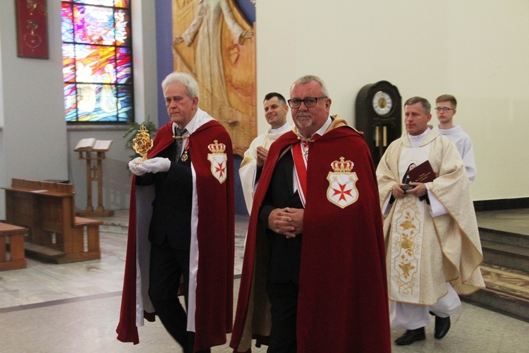 Bochnia. Wprowadzanie relikwii św. Rity do kościoła św. Pawła