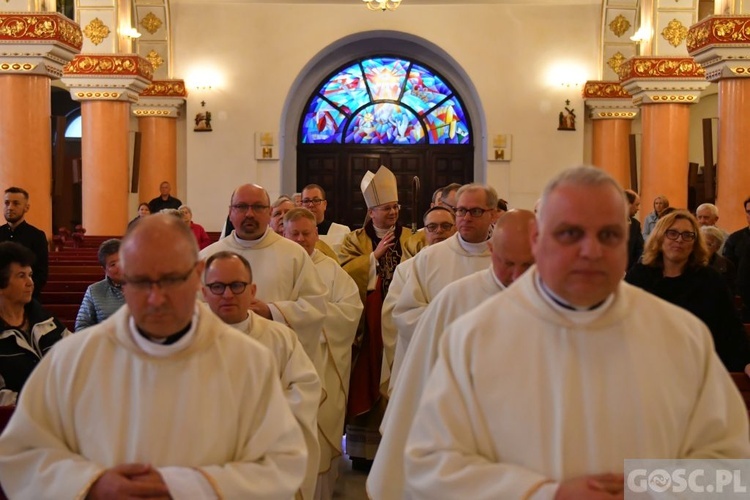 Świebodzin. Dziękczynienie w 25. rocznicę święceń kapłańskich