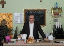 Wpadnij na kawę do "Brata Alberta Café"