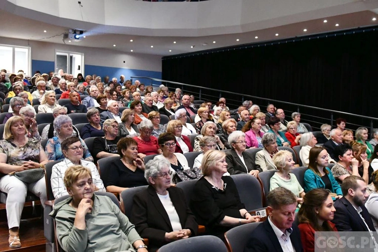 Głogów. Parafialny Klub Seniora "U Mikołaja" ma już pięć lat