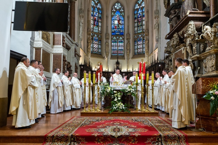 10 lat po święceniach