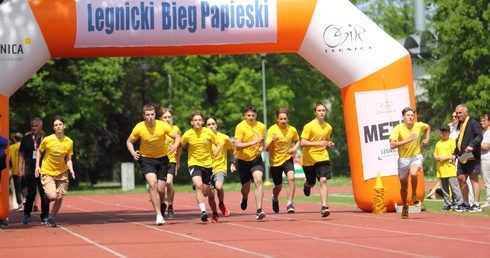 Legnica. X Bieg Papieski