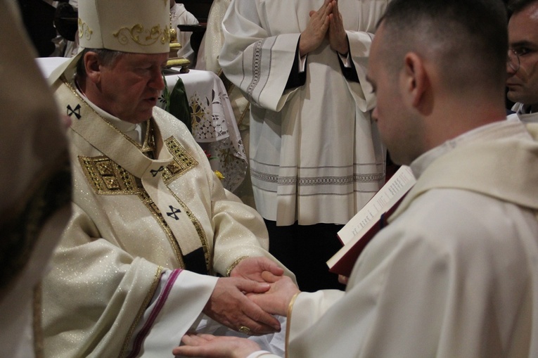 Chwała Panu za nowych prezbiterów!