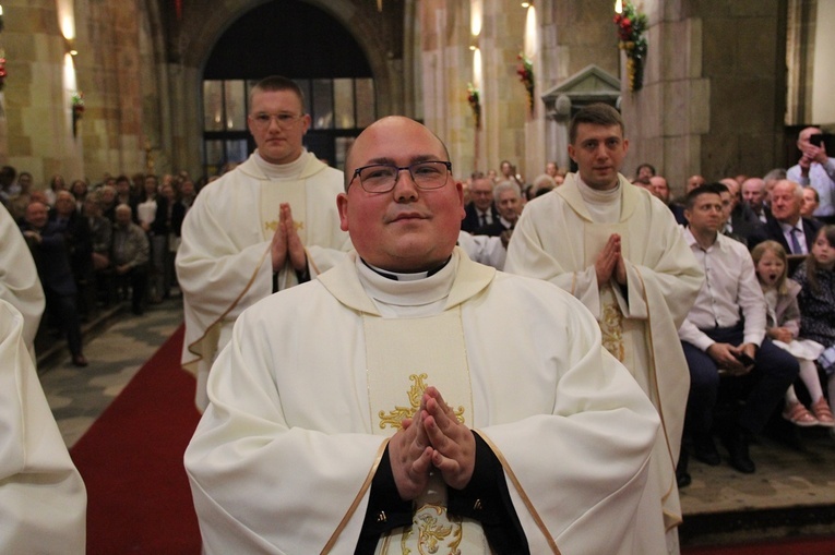 Chwała Panu za nowych prezbiterów!