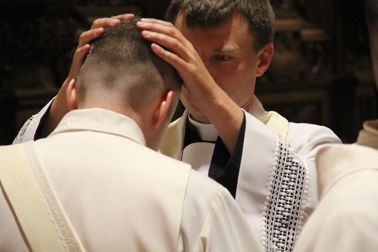 Chwała Panu za nowych prezbiterów!