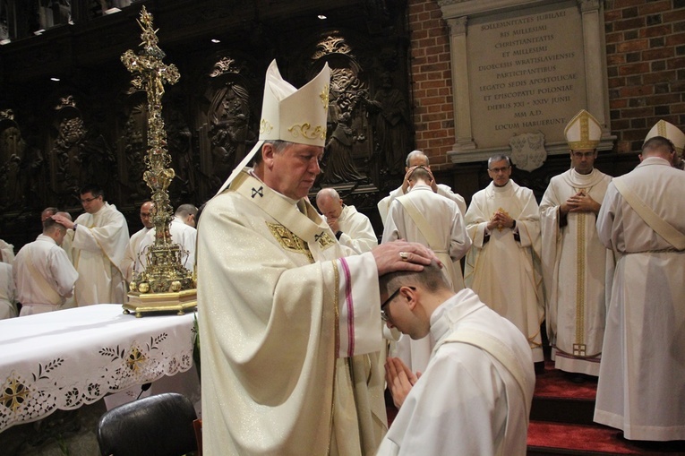 Chwała Panu za nowych prezbiterów!