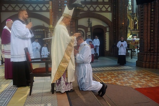 Święcenia kapłańskie w gliwickiej katedrze