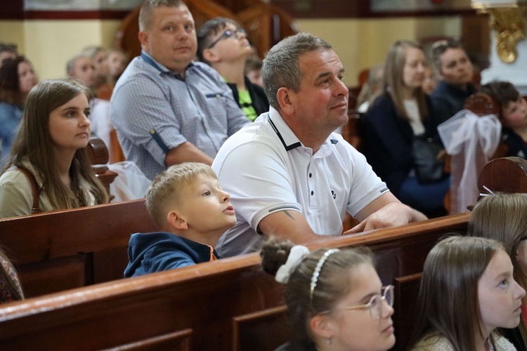 Pielgrzymka dzieci komunijnych do Janowa Lubelskiego