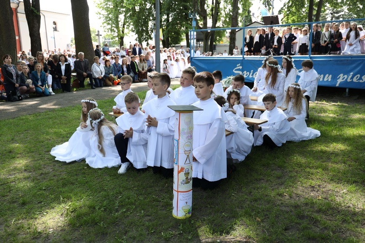 Pielgrzymka dzieci komunijnych do Janowa Lubelskiego