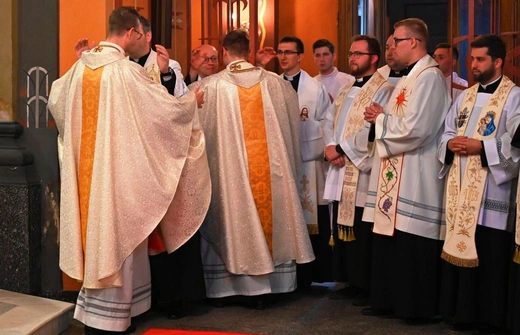 Święcenia kapłańskie w katedrze św. Mikołaja w Bielsku-Białej - 2023 - część 1.