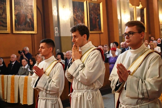 Święcenia kapłańskie w katedrze św. Mikołaja w Bielsku-Białej - 2023 - część 1.