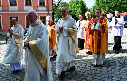 Święcenia kapłańskie w katedrze św. Mikołaja w Bielsku-Białej - 2023 - część 1.
