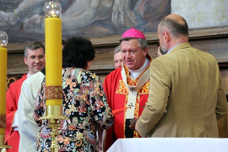 Odpust w parafii pw. Ducha Świętego i 40-lecie kapłaństwa ks. Andrzeja Nicałka