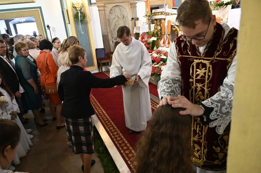 Prymicyjna Msza św. ks. Michała Juraszczyka w Zebrzydowicach