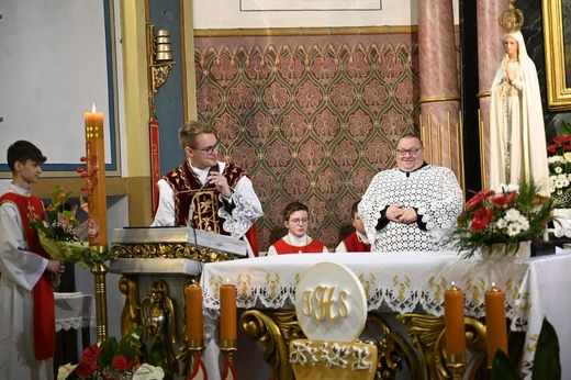 Prymicyjna Msza św. ks. Michała Juraszczyka w Zebrzydowicach