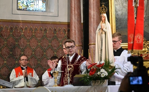 Prymicyjna Msza św. ks. Michała Juraszczyka w Zebrzydowicach