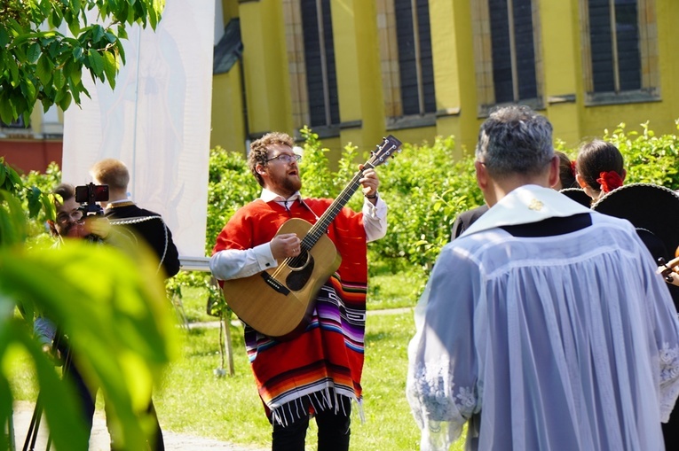 Jubileuszowa X Majówka w Ogrodach Klasztornych