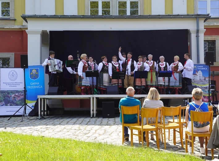 Jubileuszowa X Majówka w Ogrodach Klasztornych