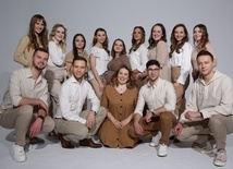 „Hosanna Synowi Dawida” – posłuchaj i uwielbiaj