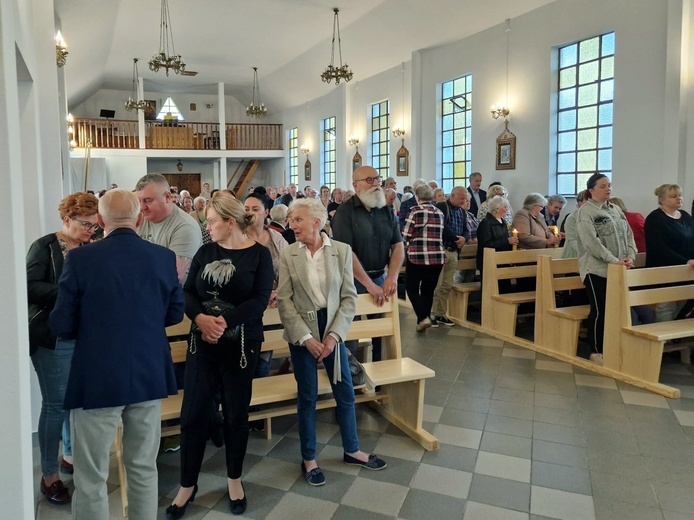 25 lat parafii pw. Zesłania Ducha Świętego