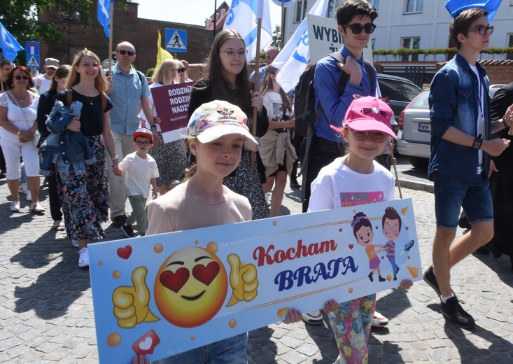 Płock. Marsz i święto rodziny