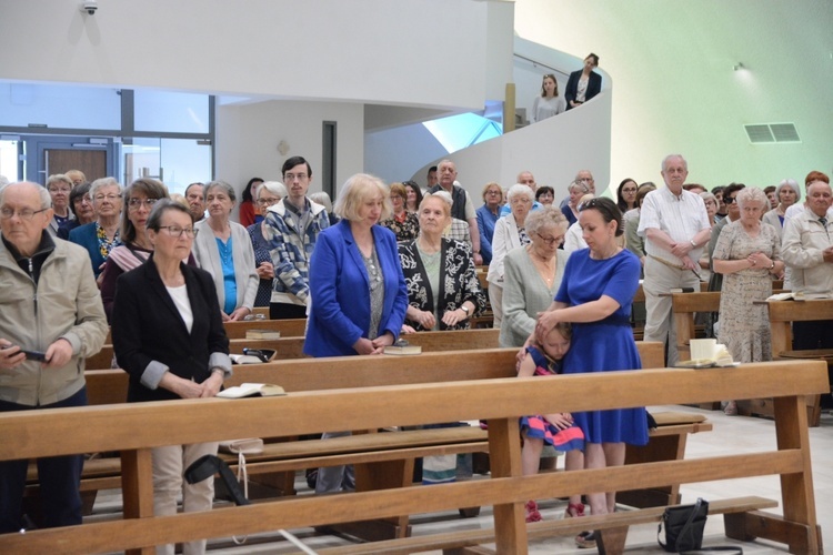 Poświęcenie dzwonów w parafii św. Karola Boromeusza w Opolu