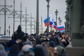 Hiszpania: wraz z wojną na Ukrainie w społeczeństwie nasilił się strach przed Rosją