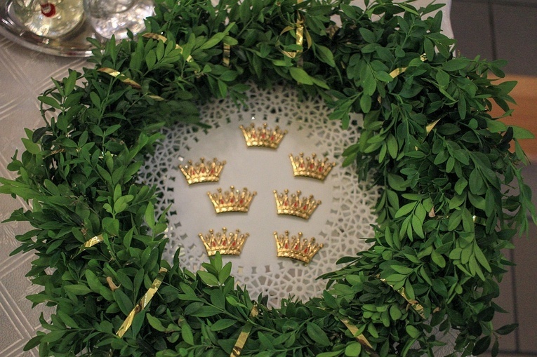 Koronacja kapliczek Pielgrzymującej Matki Bożej w Cisku