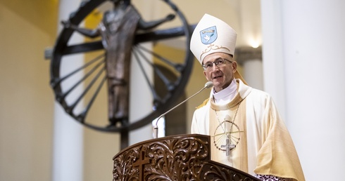 Papież przyjął rezygnację abp. Wiktora Skworca