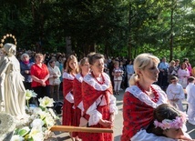 Do Maryi w leśnym sanktuarium